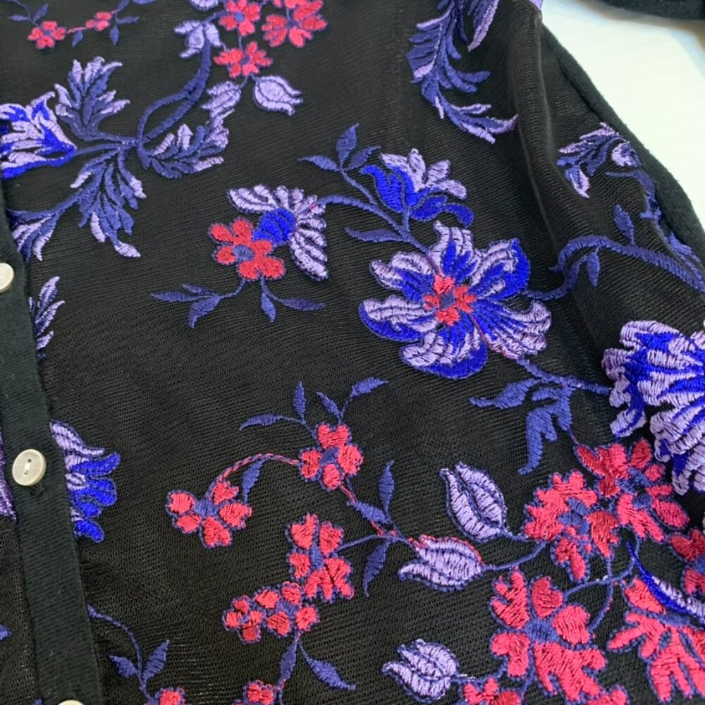 A New Day womens black and purple floral sweater size large cardigan - Picture 6 of 10